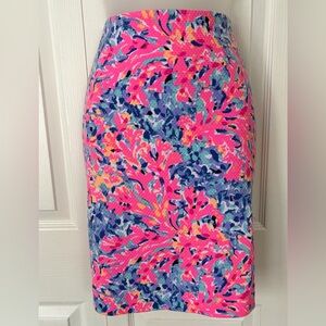 Lilly Pulitzer Skirt Coco Coral Crab Mallika print skirt pink blue size Small
